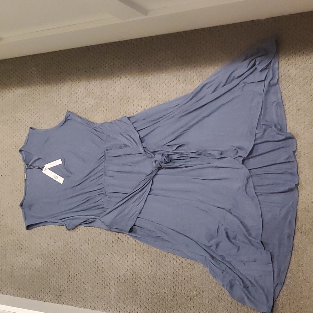 NEW Tahari Woman Plus size dress. 1X.  NEW WITH Tags $88